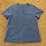 FIGS ‼️ Casma Three-Pocket Scrub Top‼️ Photo 2