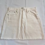 J.Crew Women’s White Denim Frayed Hem Mini Jean Skirt Size 28 | 6 EUC! Photo 8