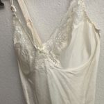 Vassarette FINAL MARKDOWN Vintage  slip 32d Photo 1