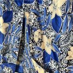 Notations Blue and white cropped floral Hawaiian shirt with shoulder pads Photo 2