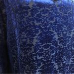 Avenue  BLUE & BLACK VELOUR BELL SLEEVE BLOUSE (18/20) Photo 10