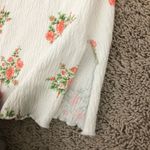 Dress barn size medium Floral Print blouse White Photo 8