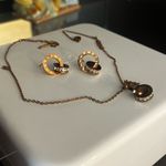 Elegant Gold and Brown Jewelry Set Photo 1