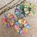 Green Ombré Confetti Shaker Scrunchie Hair Accessories Photo 4