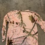Realtree  Women’s under layer shirt Size Large Photo 3