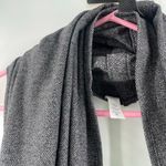 Lululemon Vinyasa Scarf Wrap Buttons Multi-Way One Size Black Gray Stretch O/S Photo 3