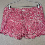 Lilly Pulitzer Get Crackin' Scallop Hem Buttercup Shorts Size 4 Excellent Photo 0