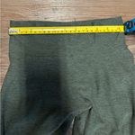 Bombshell sportswear set! Photo 2