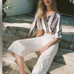 Anthropologie Pintucked Chino pants Excellent condition. Worn once. Size 8 Photo 3