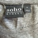 Soho  New York Company gray t-shirts with a chest pocket and a relaxed fit Photo 3