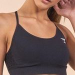 Gymshark Seamless Black Sports Bra Photo 0