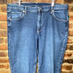 Gap NWT  Medium Wash Blue Denim Mid Rise 90s Loose Fit Jeans Women's Size 33 16 Photo 2