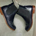 OTISOPSE Italian Leather Chelsea Ankle Boots Black Size 6 Photo 0