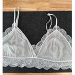 Talula Aritizia  Renfrew Lace Bralette, Gray, Size L, Like New Condition Photo 2