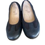 Mountain Sole  blue faux leather and fabric comfort flats women’s size 8.5 Photo 1
