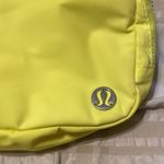 Lululemon  Everywhere Belt Bag 1L YELLOW Photo 1