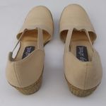 Easy Street elastic straps slip on wedge shoes women’s Size 9 Photo 5