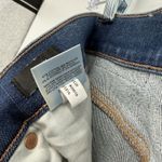 EXPRESS 90s Slim Super High Rise Lightwash Jeans Womens Size 8 Regular Photo 5