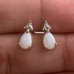 10k Gold White Opal Stud Earrings Photo 0