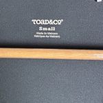 TOAD&CO Women’s Black V Photo 2