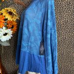 Doe & Rae ✅3/$30✅ NWT Teal/Blue Two Tone Long Sleeved Top | LARGE | Photo 4