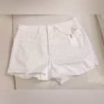 Good American NWT  Good 90’s White Denim Jean Shorts Raw Hem Distressed Size 6 Photo 4