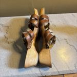 Naturalizer  Athina Sandals Women Size 9 Brown Wood‎ Soles Slip-On Slide T-Strap Photo 4