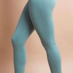 Savvi Ashtanga sage green textured leggings Size small Photo 1