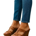 UGG  Mattie Leather Wedges Tan Size 8.5 Summer Boho Hippie Neutral Beach Vacation Photo 0