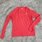 Under Armour  V-Neck Long Sleeve Tee Red Size Small Photo 0