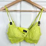 Etam Women's Green Lace Bralette 36B Wireless Adjustable Straps Celery Juice Size undefined Photo 1