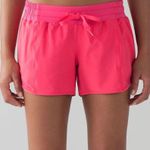 Lululemon Hotty Hot Short 2.5” Photo 0