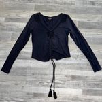 Shyanne  black eyelet lace long sleeve crop top size large C50 Photo 0