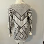 Leith  White & Gray Geometric Print Cardigan Size XS/S Photo 1