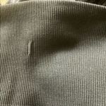 Lululemon in the flow crop rushed sides seamless black & purple stripes size 4 Photo 4