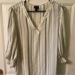 Worthington Womens 3/4 Sleeve Textured striped Pleat VNeck Top PL Photo 1