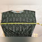   Blouse Ellen tracy green multicolors stamps top blouse size Large Photo 11