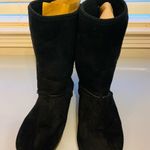 Women’s black polar bear suede short ankle boots Size 8 Photo 3