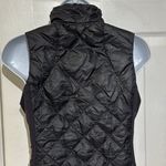 Lululemon Down For A Run Vest Black Slim-fit Goose Down 800 fill size 4 Photo 5