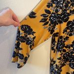 Adrienne Vittadini  Gold, Mustard, Yellow- Black Flowers Blouse‎ & Scarf Neck Photo 7