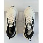 New Balance Figs  3447 in Cream, Size 6.5 Photo 6