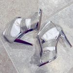Michael Kors NEW Berkeley T-Strap Glitter Silver Heels, Size 5.5 M Retail $150 Photo 4