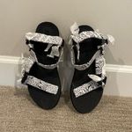Arizona Love Trekky Bandana Sandal Photo 1