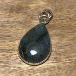 Sterling Silver Labradorite Tear Drop Pendant Photo 1