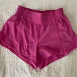 Lululemon Hotty Hot High Rise 2.5” Shorts Photo 0