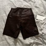 Lululemon  align 6" ribbed high rise biker shorts shine size 6 french press Photo 2