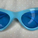 Light Blue Cat Eye Sunglasses Photo 2