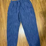 Athleta  Retreat High Rise 100% Linen Ankle Pant Size Small. Photo 3