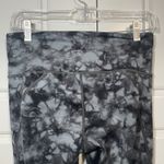 Athleta Grey Black Tie Dye Salutation 7/8 Leggings Small Photo 4