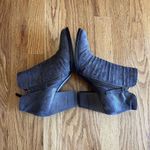 Paul Green  Malibu Sliced Zip Bootie Size 8.5 Smoke Brush Metallic Leather‎ Photo 4